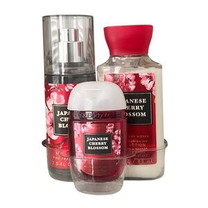 Bath & Body Works Japanese Cherry Blossom Set - Red and White